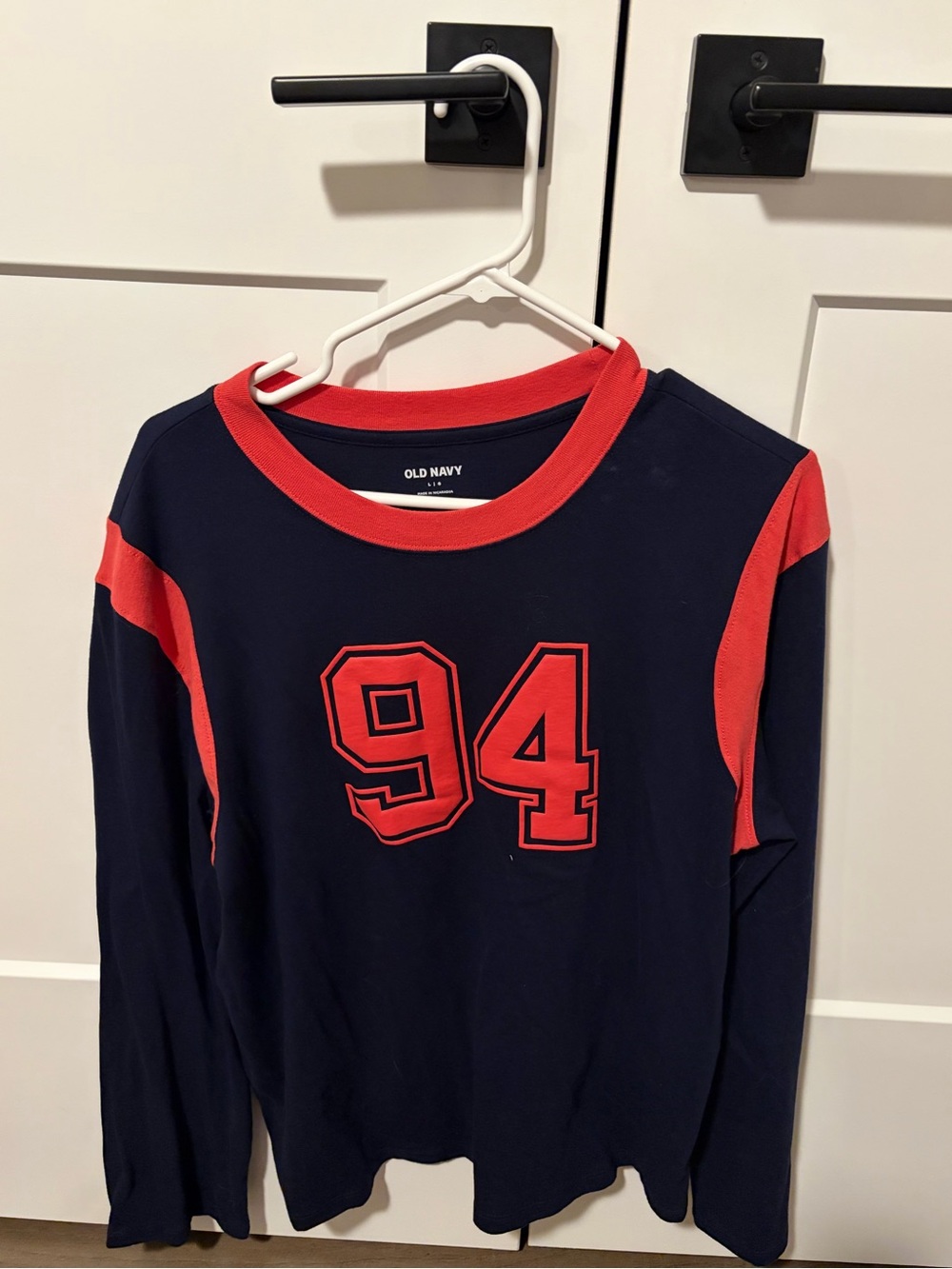 Old Navy womens Navy & Red '94 Long Sleeve Shirt